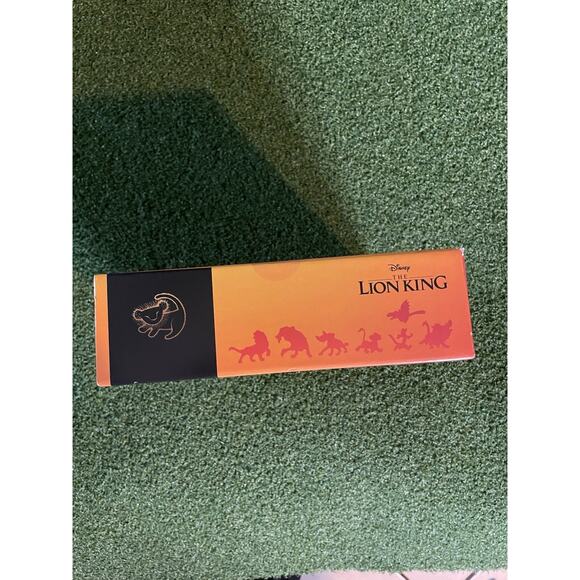 Disney Parks The Lion King 30th Anniversary Wooden Jigsaw Puzzle New Sealed - Picture 3 of 5